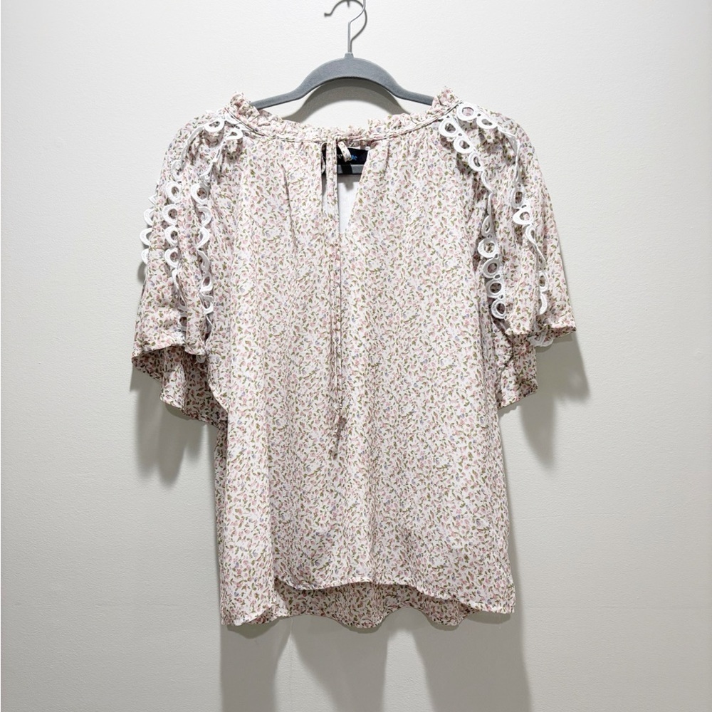 ALICE BLUE Women’s Floral Lace Trim Sleeve Detail Blouse Feminine Cottagecore L